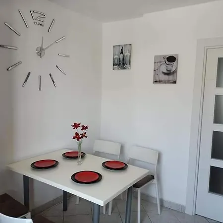 Apartament N&m * Năvodari